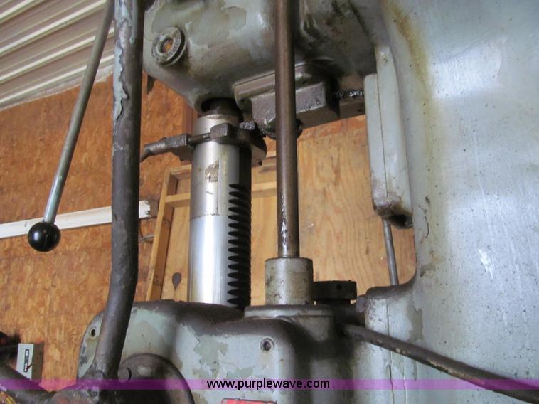 image for item D7319 Cincinnati 24" drill