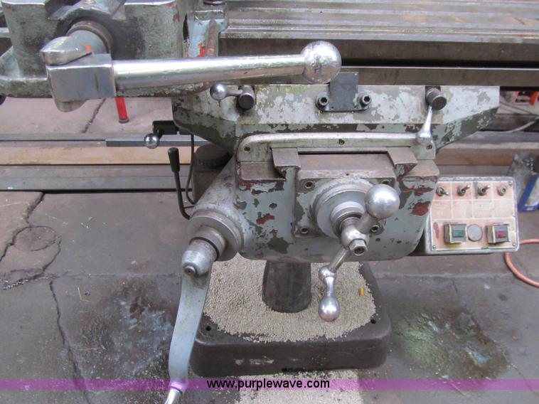 image for item D7323 Jet milling machine