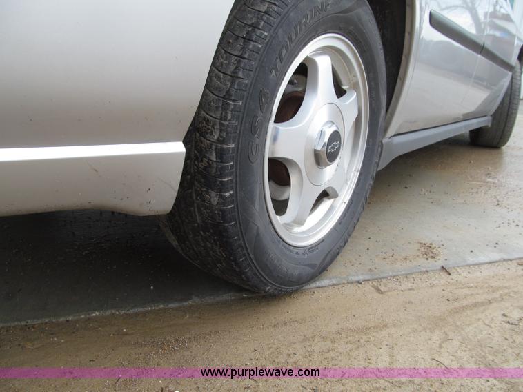 image for item D7326 2005 Chevrolet Impala