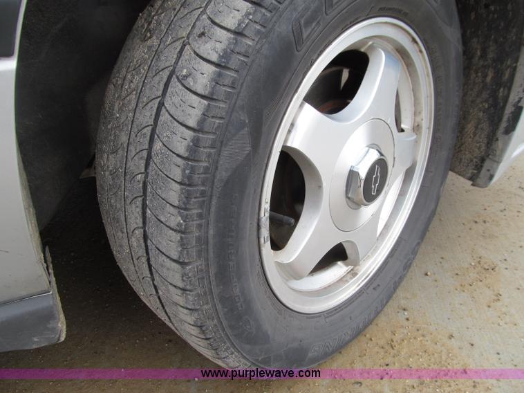 image for item D7326 2005 Chevrolet Impala