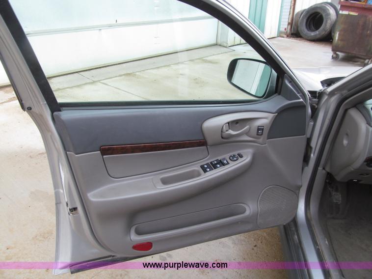 image for item D7326 2005 Chevrolet Impala