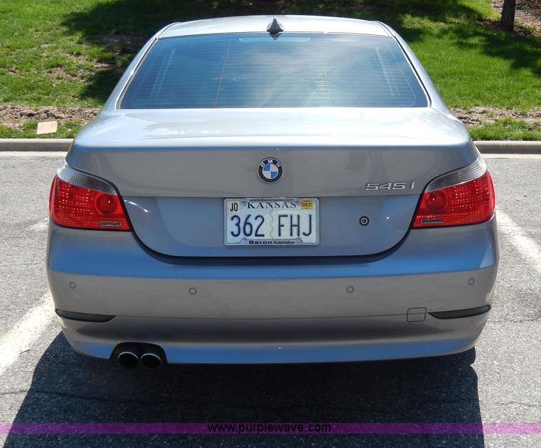 image for item D8056 2004 BMW 545i 4.4L V8 DOHC 32V gas engine