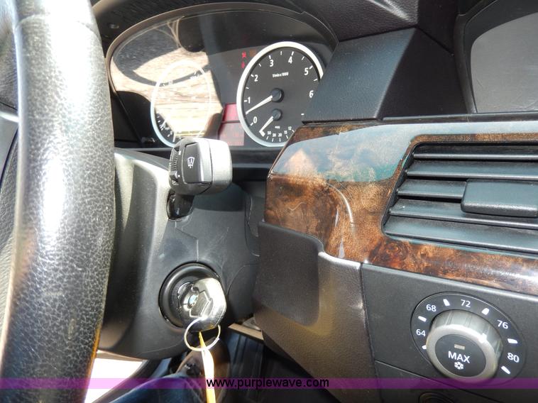 image for item D8056 2004 BMW 545i 4.4L V8 DOHC 32V gas engine