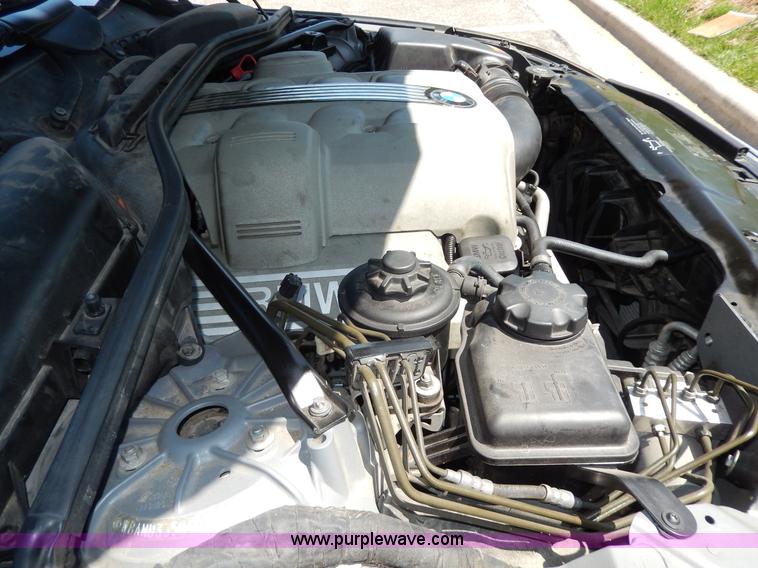 image for item D8056 2004 BMW 545i 4.4L V8 DOHC 32V gas engine