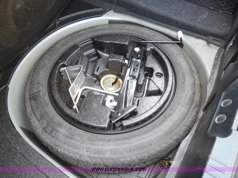 image for item D8056 2004 BMW 545i 4.4L V8 DOHC 32V gas engine