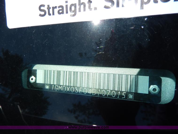 image for item D8057 2004 Pontiac Montana minivan