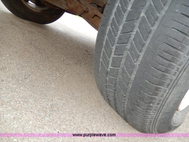 image for item D8072 1995 Chevrolet S10 pickup truck