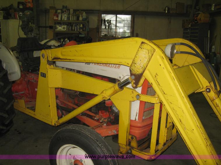 image for item E3396 1958 Ford 851 Power Master tractor