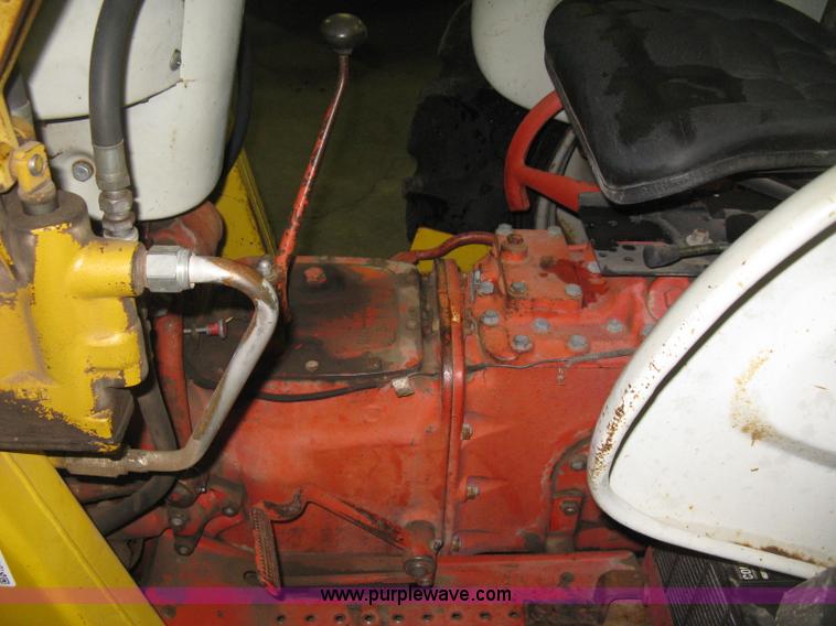 image for item E3396 1958 Ford 851 Power Master tractor