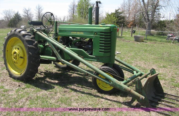 image for item E3440 1949 John Deere A tractor