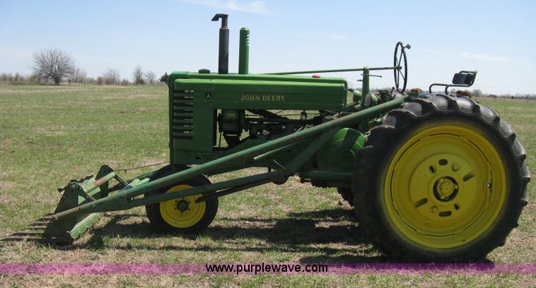 image for item E3440 1949 John Deere A tractor