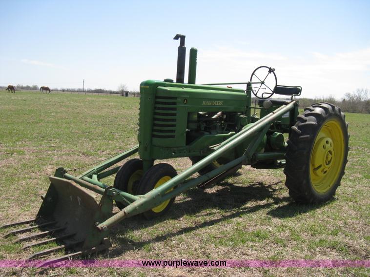 image for item E3440 1949 John Deere A tractor