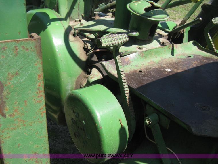 image for item E3440 1949 John Deere A tractor