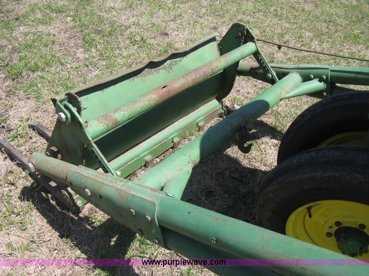image for item E3440 1949 John Deere A tractor