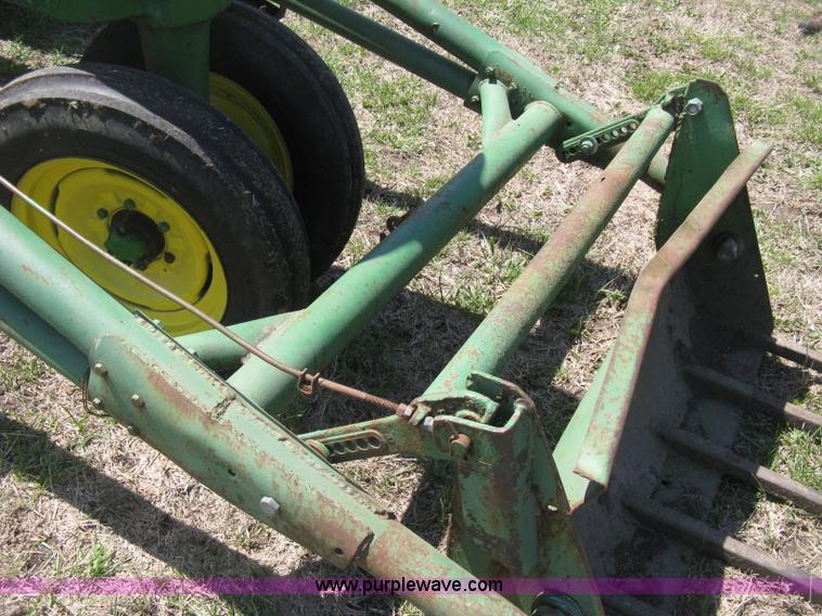 image for item E3440 1949 John Deere A tractor