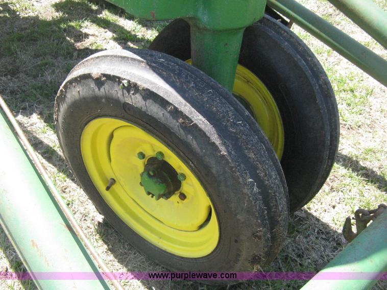 image for item E3440 1949 John Deere A tractor