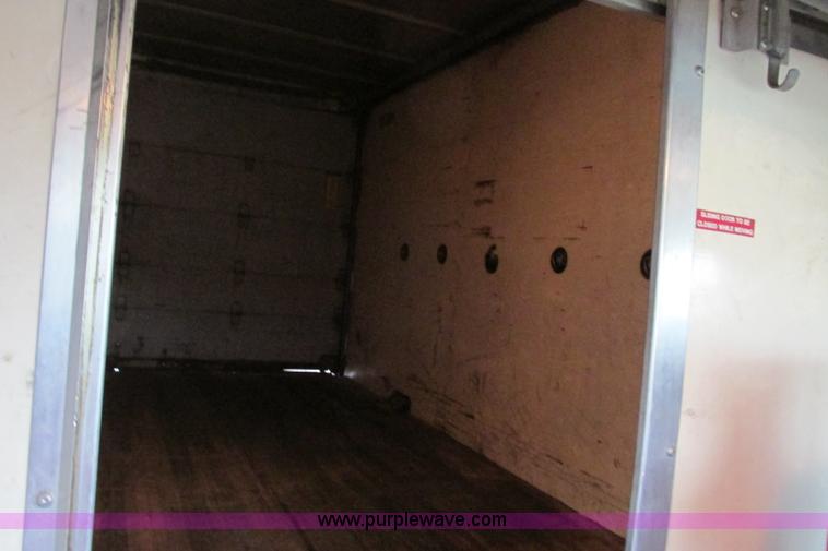 image for item F4824 1990 Ford Econoline E350 box truck