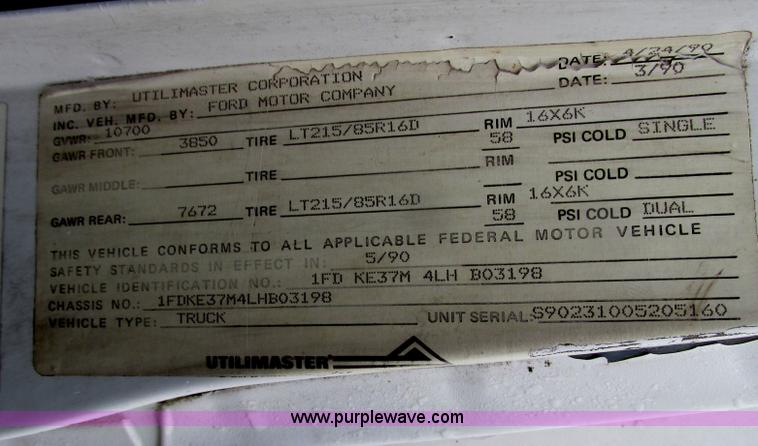 image for item F4824 1990 Ford Econoline E350 box truck