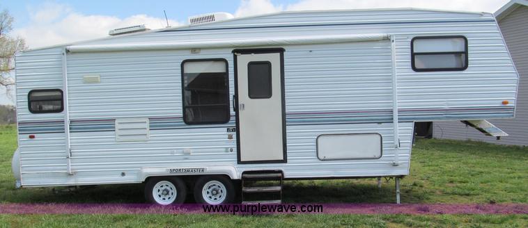 image for item F5014 1995 Kit Sportsmaster 278F camper