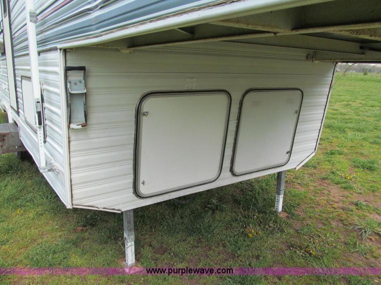 image for item F5014 1995 Kit Sportsmaster 278F camper