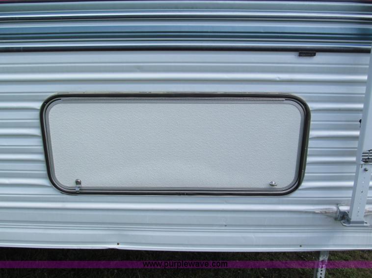 image for item F5014 1995 Kit Sportsmaster 278F camper