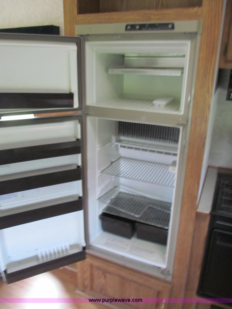 image for item F5014 1995 Kit Sportsmaster 278F camper