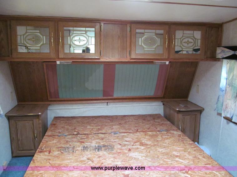 image for item F5014 1995 Kit Sportsmaster 278F camper