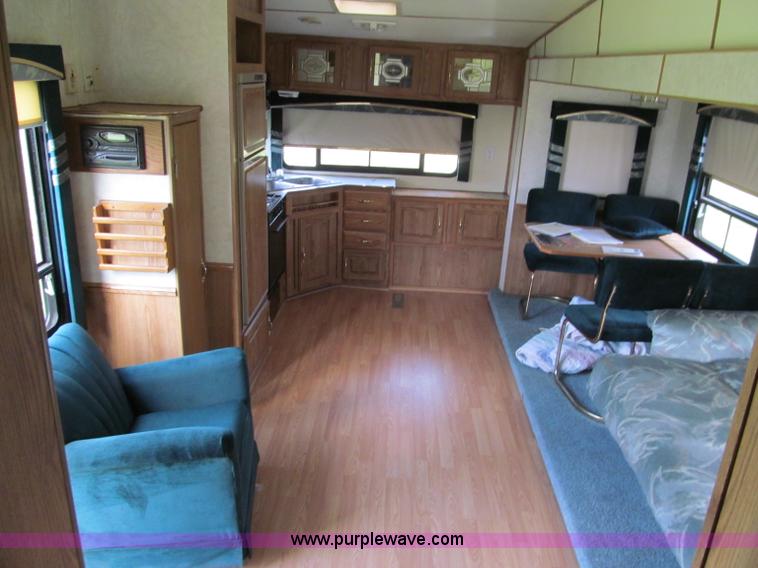 image for item F5014 1995 Kit Sportsmaster 278F camper