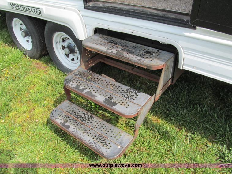 image for item F5014 1995 Kit Sportsmaster 278F camper