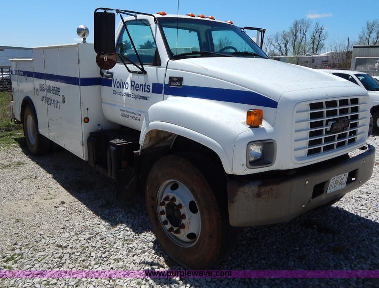 image for item G3102 2000 Chevrolet C6500 service truck