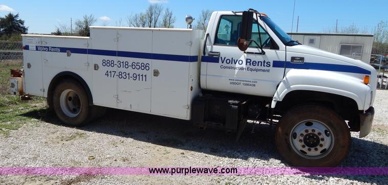 image for item G3102 2000 Chevrolet C6500 service truck