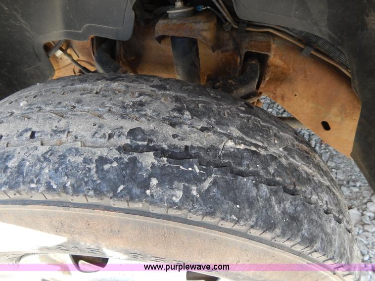 image for item G3103 2003 Chevrolet Silverado 3500 service truck