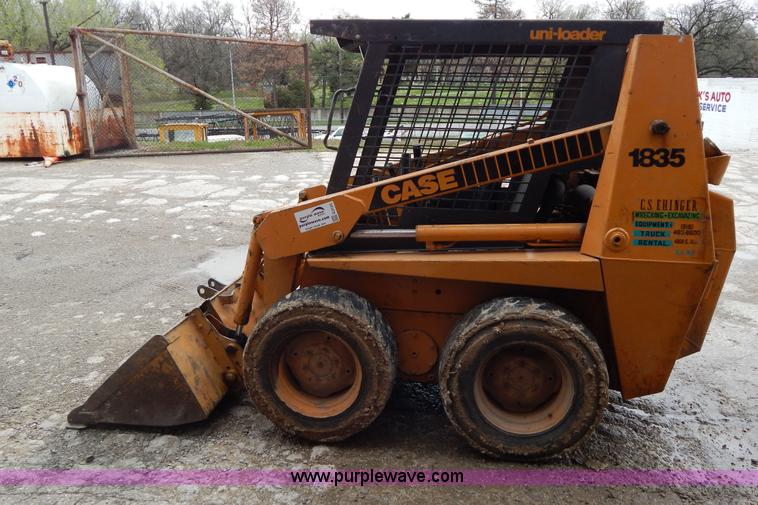 image for item G3123 1987 Case 1835C skid steer