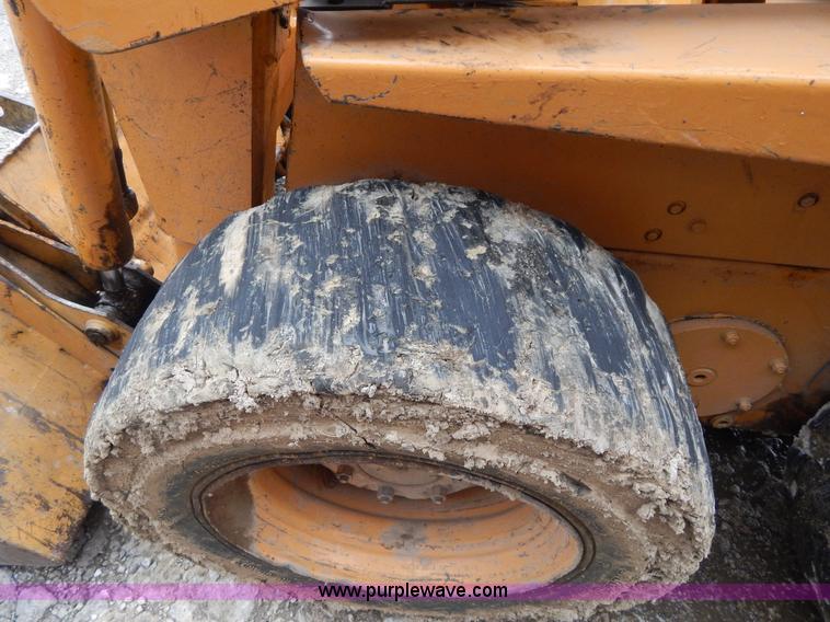 image for item G3123 1987 Case 1835C skid steer