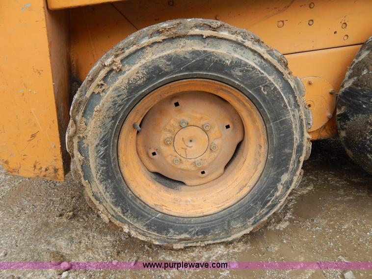 image for item G3123 1987 Case 1835C skid steer