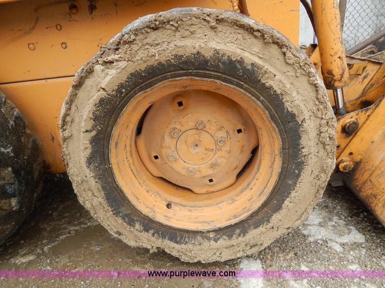 image for item G3123 1987 Case 1835C skid steer
