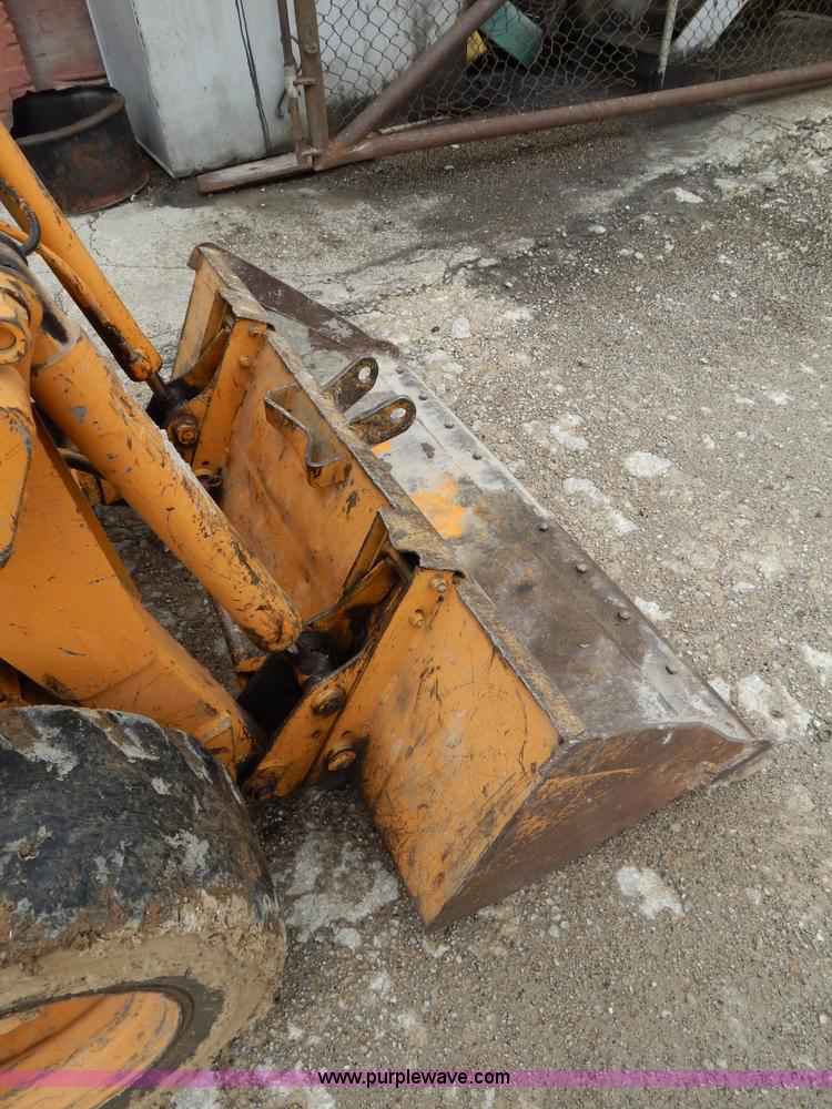 image for item G3123 1987 Case 1835C skid steer