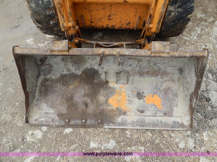 image for item G3123 1987 Case 1835C skid steer
