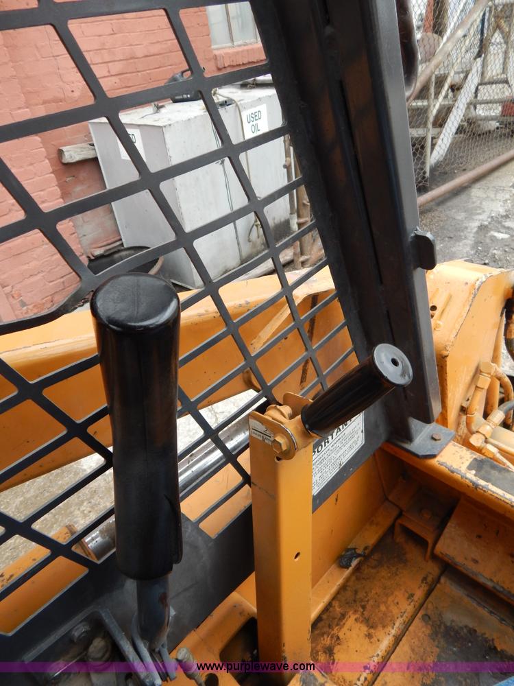 image for item G3123 1987 Case 1835C skid steer