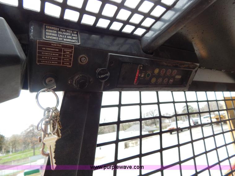 image for item G3123 1987 Case 1835C skid steer