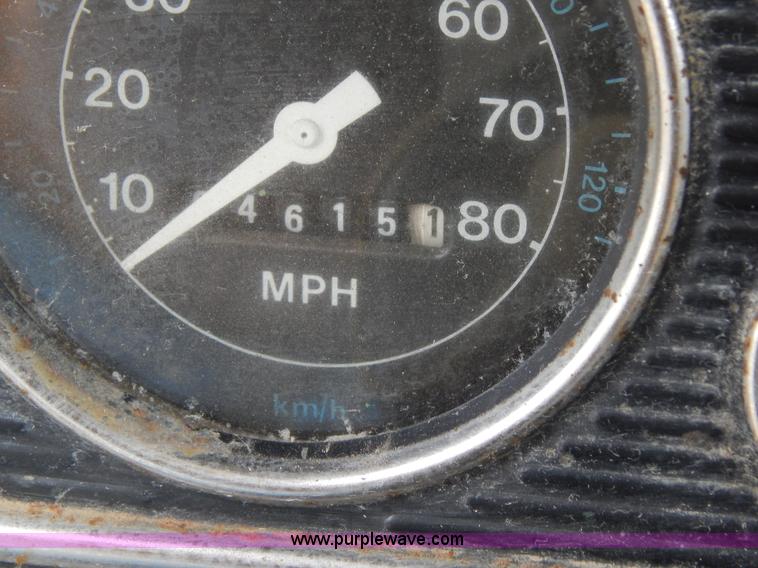 image for item G3133 1979 Ford F600 dump truck