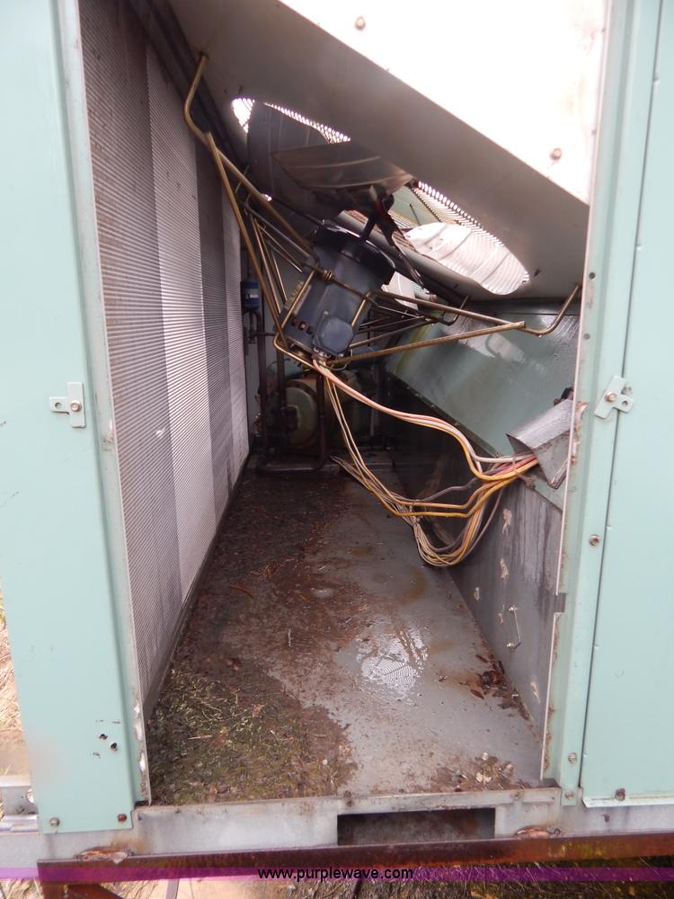 image for item G3141 Large Carrier Weathermaker AC unit