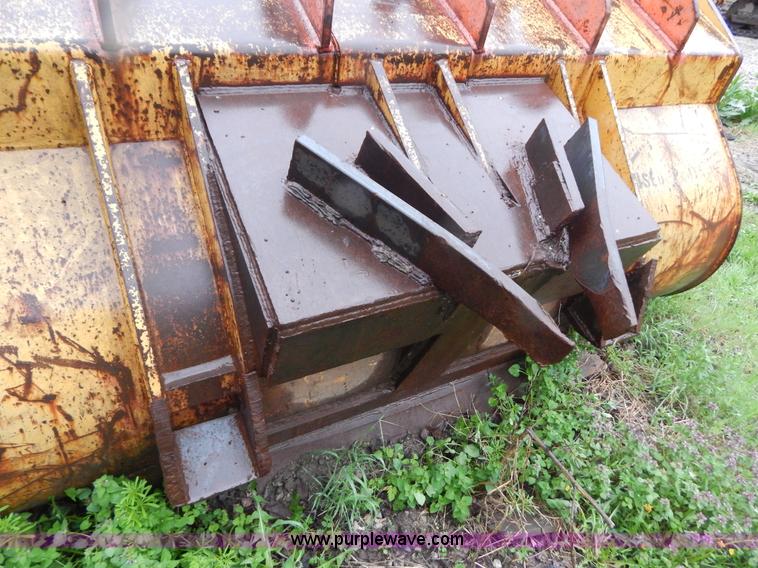 image for item G3142 9' bucket