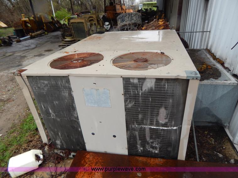 image for item G3143 York AC unit