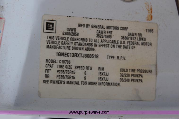 image for item G5347 1996 Chevrolet Tahoe SUV