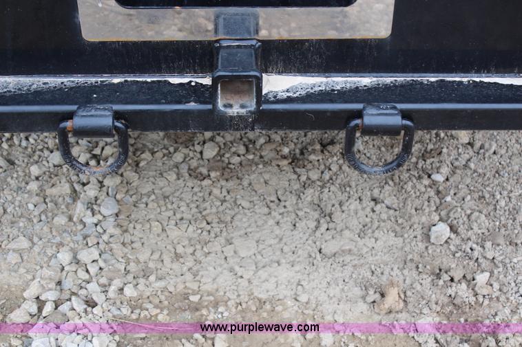 image for item G5356 2007 Chevrolet C4500 CrewCab flatbed truck