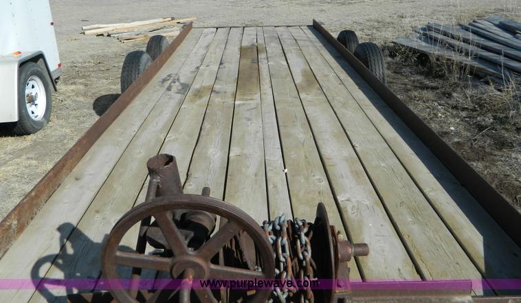 image for item G7793 1975 shop built trailer