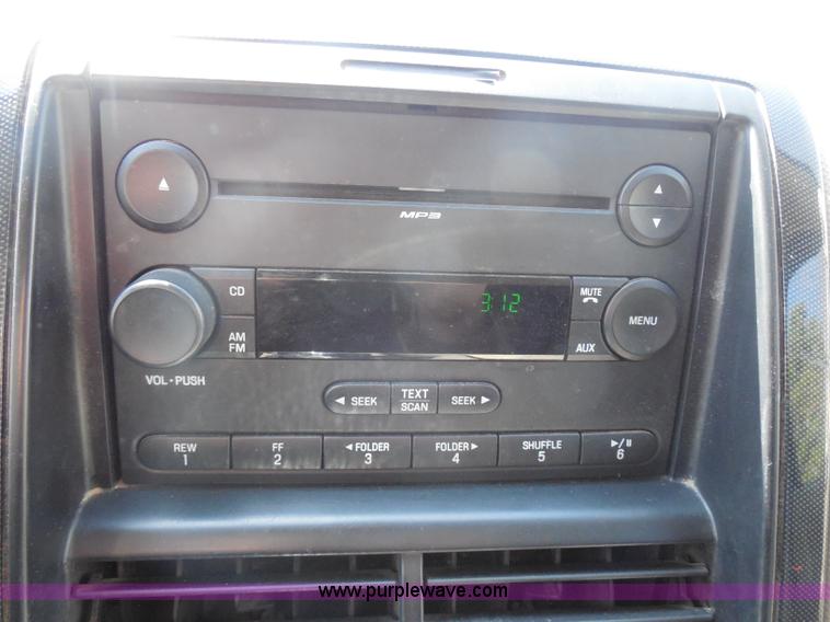 image for item H3235 2007 Ford Explorer XLT SUV