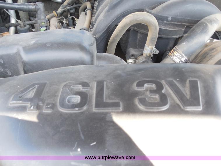 image for item H3235 2007 Ford Explorer XLT SUV