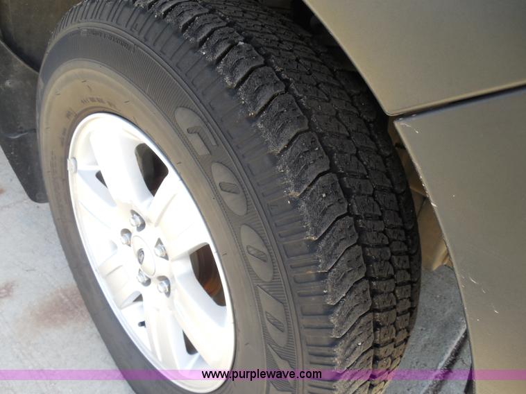 image for item H3235 2007 Ford Explorer XLT SUV